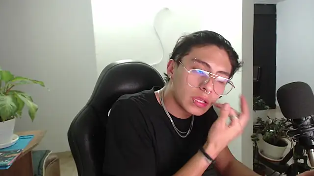 jay dimarco2 online show from 01.10.26