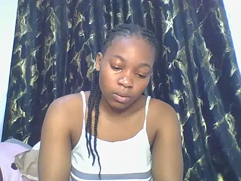 Snapshot of _Becky002 chatting on 09.21.25 Becky002 online show from 09.21.25