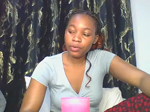 Snapshot of _Becky002 chatting on 02.08.26 Becky002 online show from 02.08.26