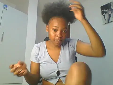 Snapshot of _Becky002 chatting on 02.20.26 Becky002 online show from 02.20.26