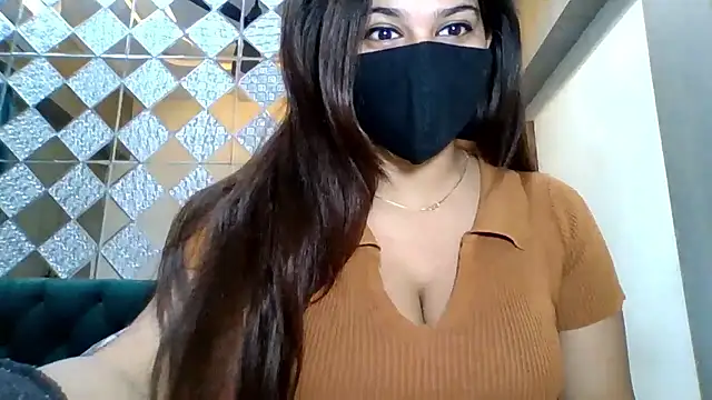 Snapshot of sparkling_queen chatting on 01.06.26 sparkling queen online show from 01.06.26