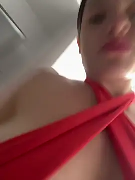 Snapshot of dakota_le chatting on 04.15.26 dakota le online show from 04.15.26