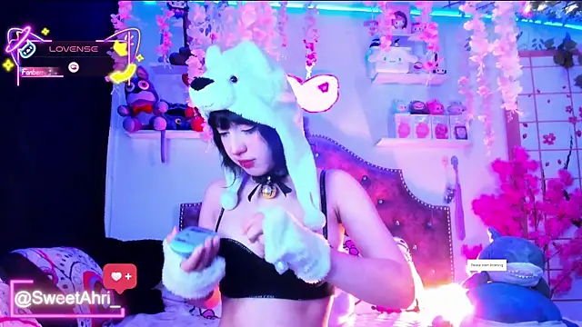 SweetAhri online show from 01.14.26