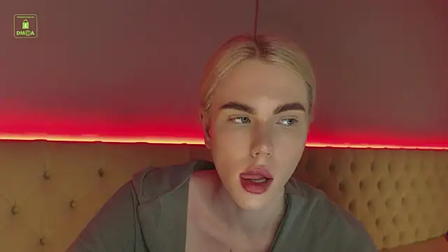 Snapshot of DanielPaige_ chatting on 02.10.25 DanielPaige online show from 02.10.25