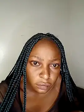 Snapshot of Midnight_Clique_ chatting on 01.14.25 Midnight Clique online show from 01.14.25