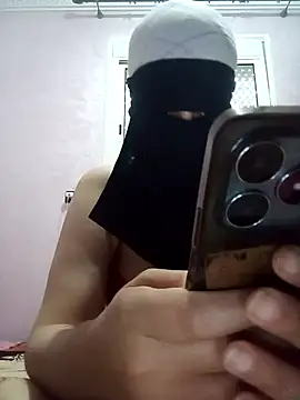 Snapshot of ArabJazmin6 chatting on 09.24.25 ArabJazmin6 online show from 09.24.25