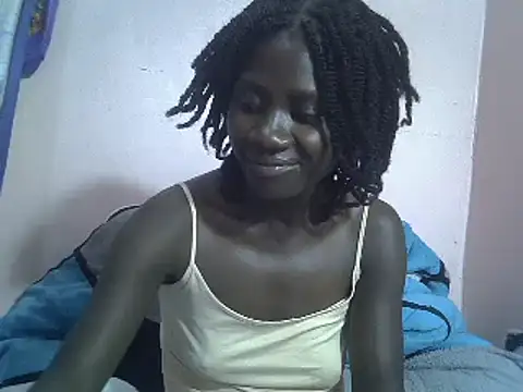 Snapshot of Petite_rider chatting on 02.23.25 Petite rider online show from 02.23.25