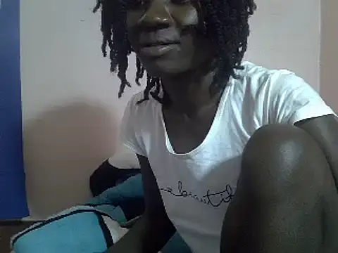 Snapshot of Petite_rider chatting on 02.24.25 Petite rider online show from 02.24.25