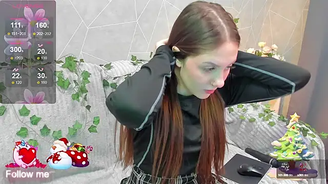 Snapshot of Kvetachka chatting on 12.15.24 Kvetachka online show from 12.15.24