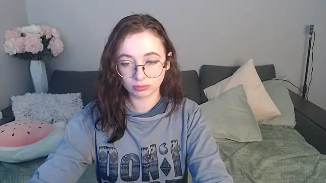 Mini Diva online show from 03.09.25