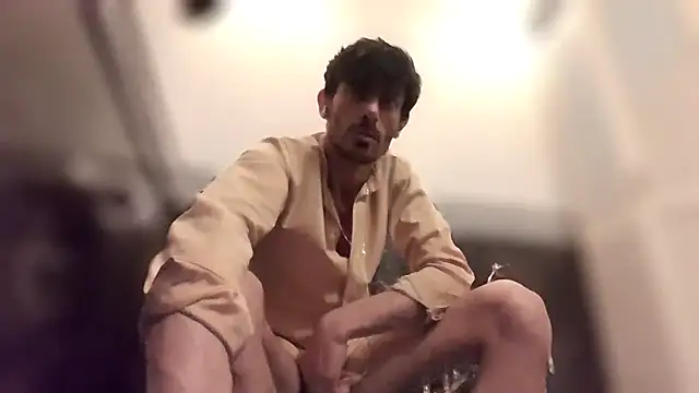 nicolaaaaas online show from 10.02.25