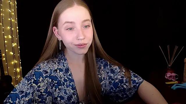 Snapshot of SindiWatsoon chatting on 05.26.26 SindiWatsoon online show from 05.26.26