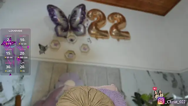 Snapshot of christal_cutee chatting on 05.11.26 christal cutee online show from 05.11.26
