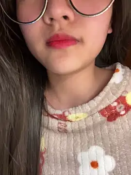 Krixxi22 online show from 03.11.26