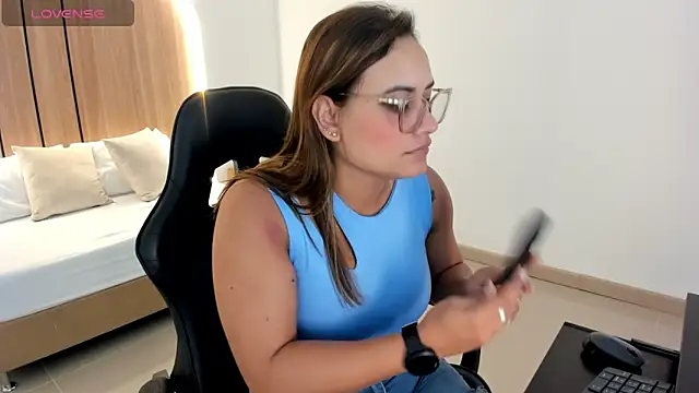 zoe danae  online show from 03.24.26