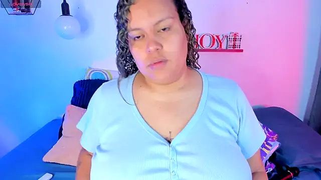 Snapshot of monicabbw_ chatting on 02.04.25 monicabbw online show from 02.04.25