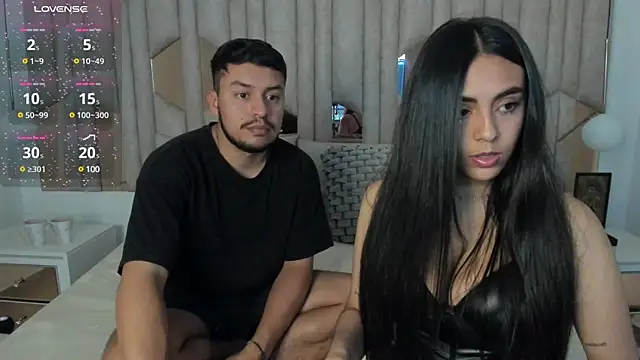 Snapshot of 1m_valery chatting on 12.23.24 1m valery online show from 12.23.24