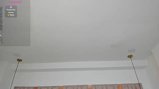 Snapshot of 1m_valery chatting on 12.27.24 1m valery online show from 12.27.24