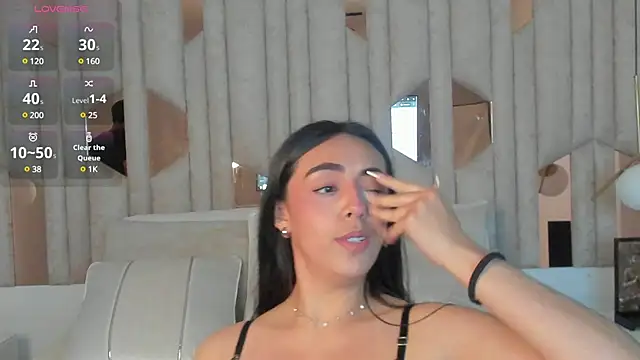 Snapshot of 1m_valery chatting on 03.04.25 1m valery online show from 03.04.25