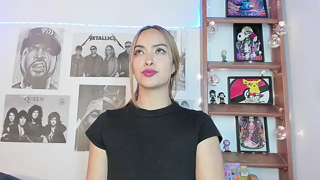 Snapshot of Meowlody chatting on 03.15.25 Meowlody online show from 03.15.25