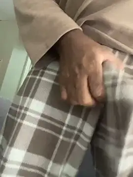 Snapshot of jaytee198610 chatting on 03.15.26 jaytee198610 online show from 03.15.26