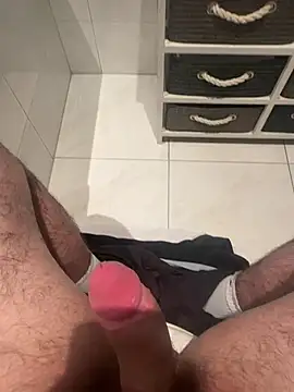 Deralboaus01 online show from 03.22.25