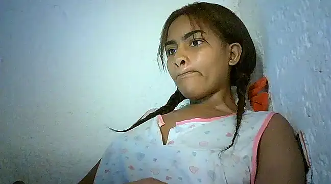 Bellabeltrann online show from 01.18.25