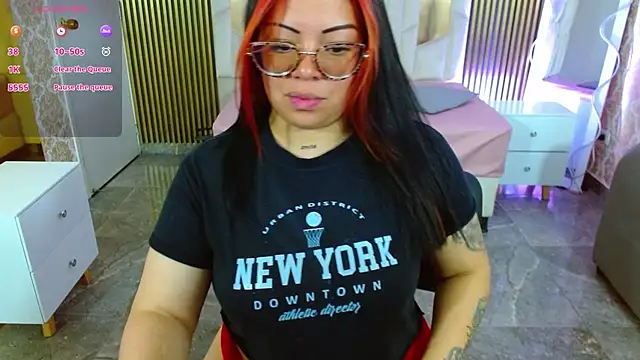 martinna tay online show from 11.08.25