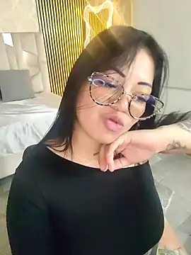 martinna tay online show from 03.21.26