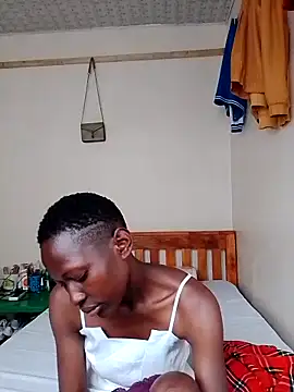 LOVELY-2BERRY online show from 12.04.24