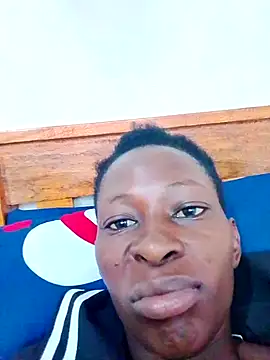 LOVELY-2BERRY online show from 03.17.25