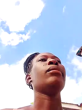 LOVELY-2BERRY online show from 03.30.26