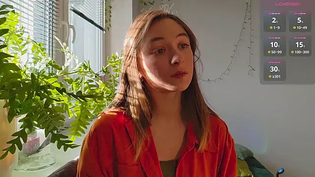 Snapshot of monlight__dana chatting on 01.28.25 monlight dana online show from 01.28.25