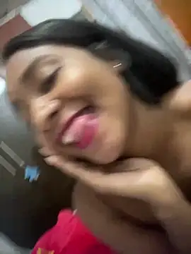 Snapshot of Berry_Bans chatting on 03.09.25 Berry Bans online show from 03.09.25