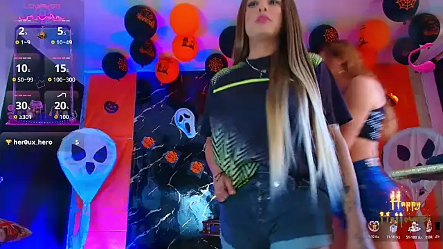 Snapshot of PARADISE_S7S chatting on 10.19.25 PARADISE S7S online show from 10.19.25