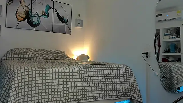 wendy alejo1712 online show from 12.21.24