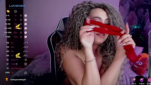  Just a queen 3 online show from 01.11.25