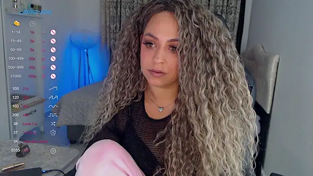  Just a queen 3 online show from 01.13.26