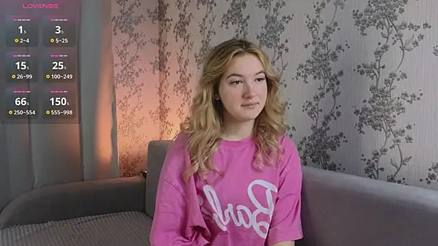 Snapshot of flawless_angell chatting on 03.20.25 flawless angell online show from 03.20.25