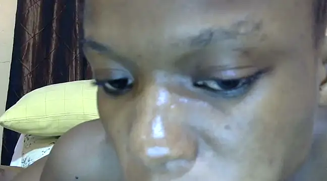 Snapshot of fire_waiste_ chatting on 12.18.24 fire waiste online show from 12.18.24