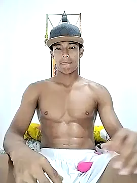 Snapshot of Demiansteven2 chatting on 02.23.25 Demiansteven2 online show from 02.23.25