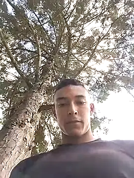 Snapshot of Demiansteven2 chatting on 11.08.25 Demiansteven2 online show from 11.08.25