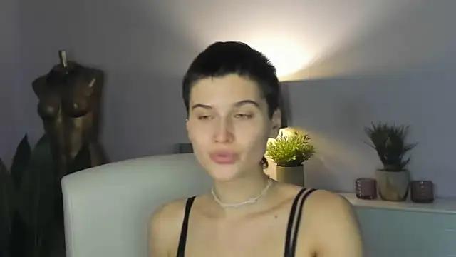 sarah perfect online show from 10.19.25