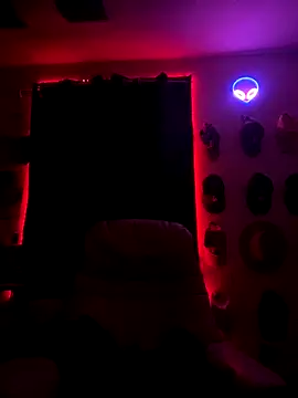 Snapshot of GersonGil1 chatting on 11.03.25 GersonGil1 online show from 11.03.25