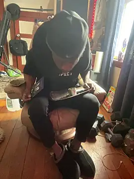 Snapshot of GersonGil1 chatting on 03.23.26 GersonGil1 online show from 03.23.26