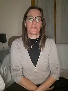 SpiceLea online show from 12.19.24