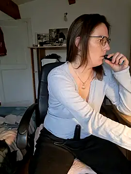 SpiceLea online show from 01.25.25