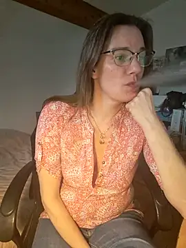 SpiceLea online show from 02.18.25