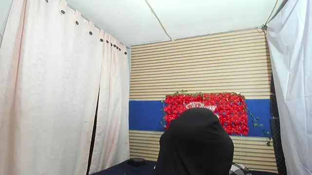 Snapshot of rosse_2504 chatting on 07.03.26 rosse 2504 online show from 07.03.26