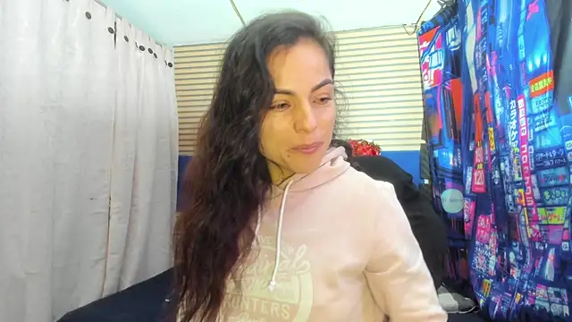 Snapshot of rosse_2504 chatting on 07.14.26 rosse 2504 online show from 07.14.26